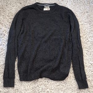 1901 Cashmere Men's Charcoal Crewneck Sweater